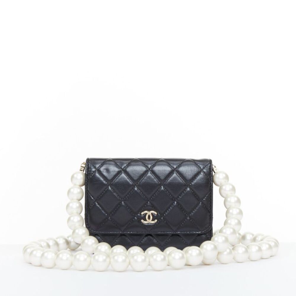 CHANEL 2020 Maxi Pearls black quilted lambskin gold hardware wallet on chain bag